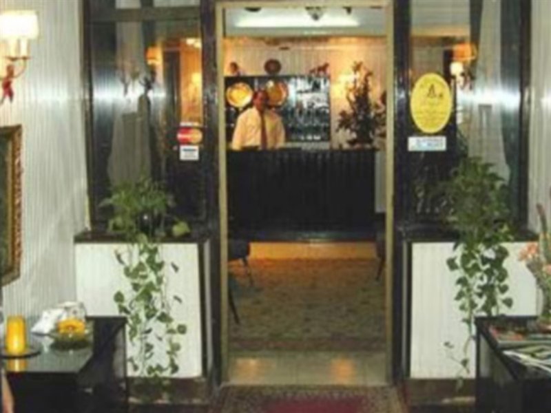 Hotel Longchamps Cairo,Cairo>>Bashtil,3 star