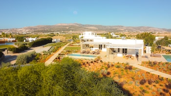 anapnoe resort by paroskite