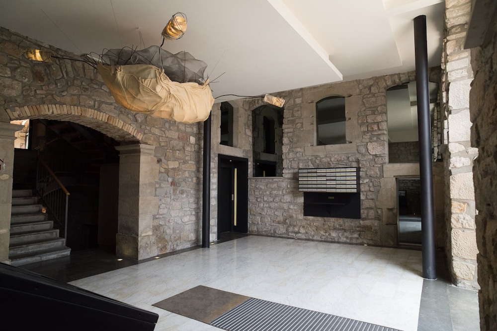 Urbi Apartments