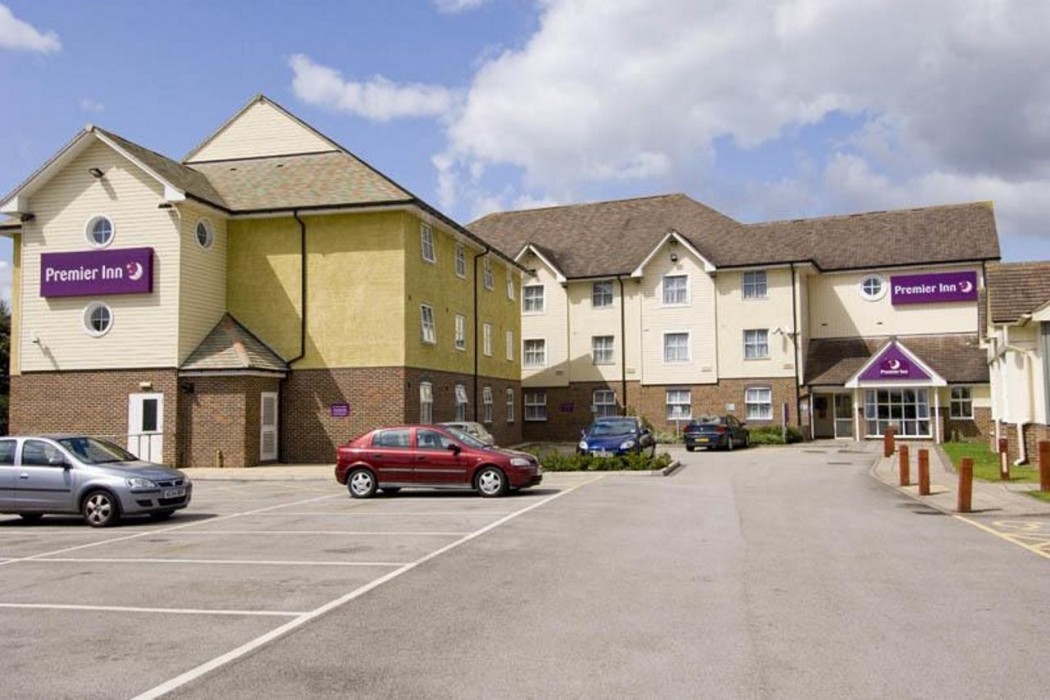 premier inn hull north