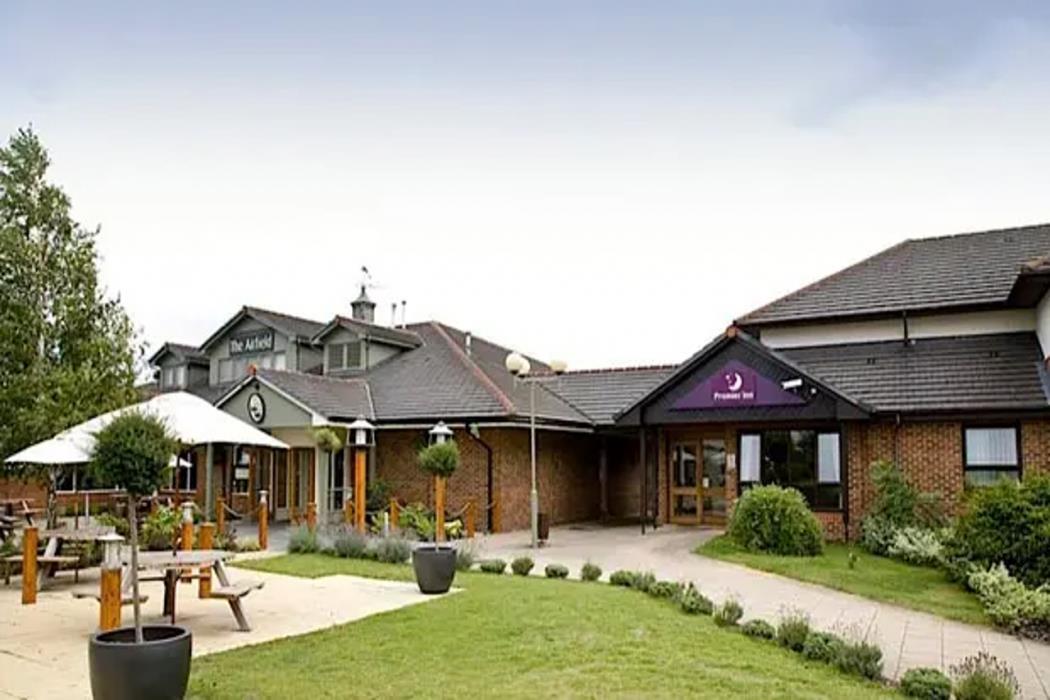 Premier Inn Hatfield,Welwyn Garden City>>Hatfield,3 star