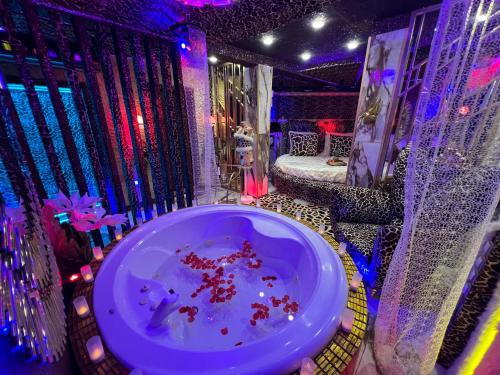 Xcite Hotel Salem,,2 star