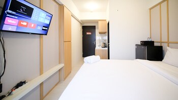 Best Choice And Strategic Location Studio At Apartment Suncity Residence,,0 star