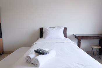 best studio apartment at pinewood jatinangor