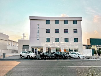 Blu Hotel 4 4 S.R.L.,,0 star