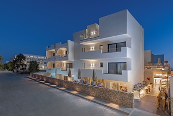 Cabana White Boutique Hotel & Suites,,5 star