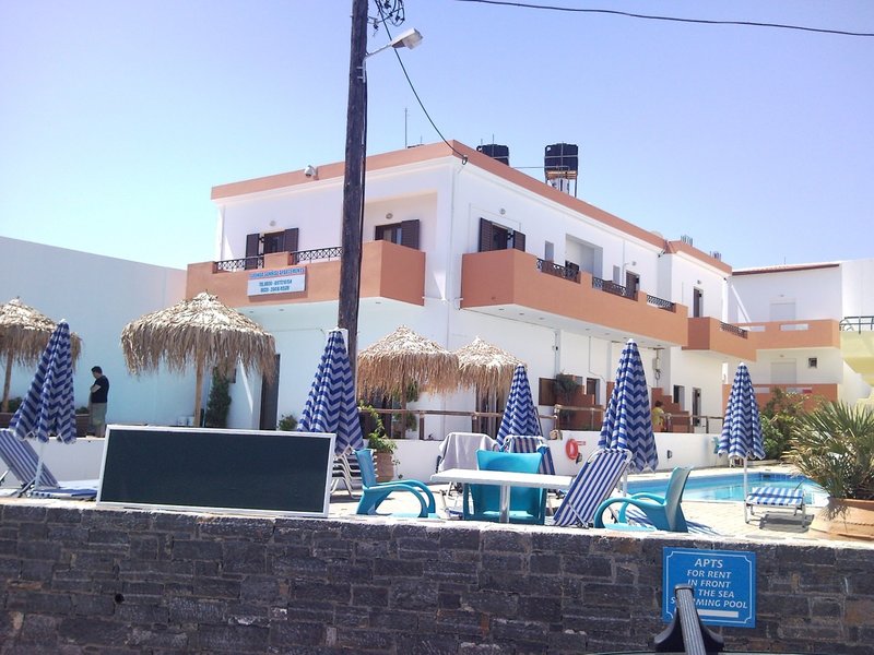 elounda sunrise apartments