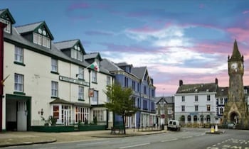 Wynnstay Hotel,Machynlleth>>Llanwddyn,3 star