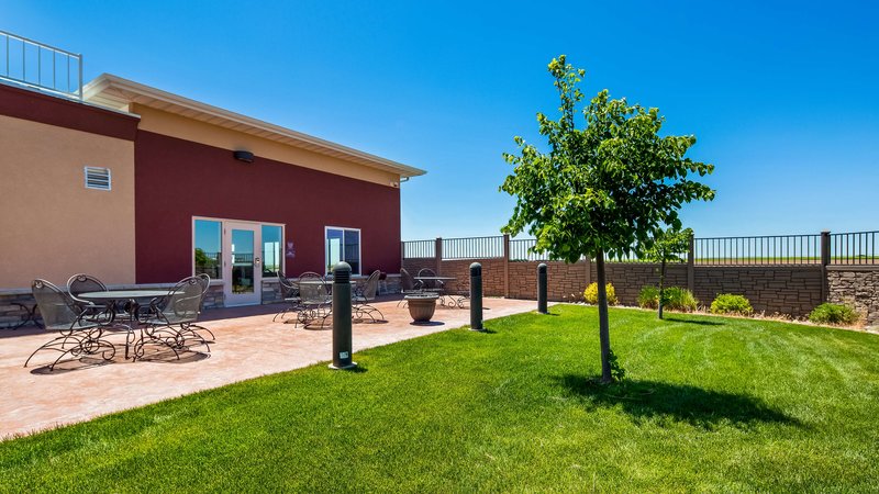 Best Western Plus Carousel Inn & Suites,Colorado>>Burlington,2.5 star