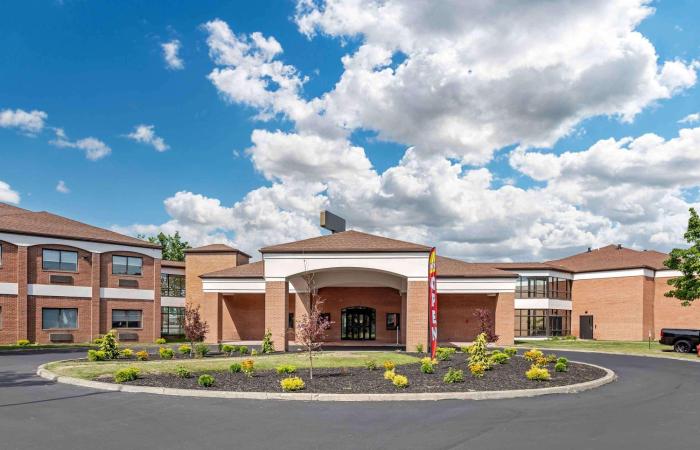 extended stay america suites buffalo airport