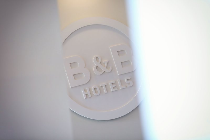 B&B Hotel Saint-Quentin-En-Yvelines Centre Gare
