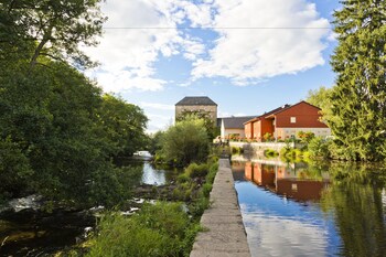 Auberge Du Moulin Marin,Vichy>>Lapalisse,3 star