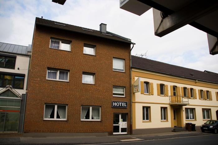 Hotel Zum Schwan,Erftstadt>>Cologne,2 star
