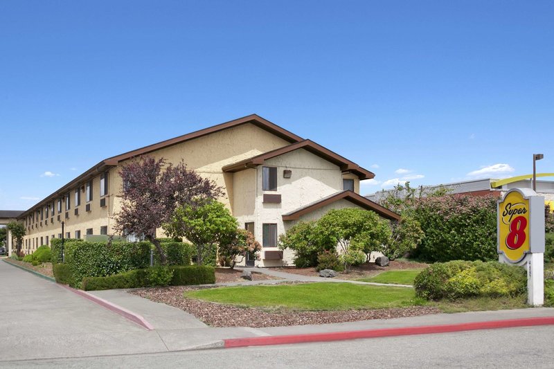 Super 8 By Wyndham Arcata,Eureka>>Arcata,2 star