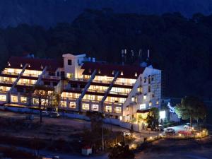 Dynasty Resort,Khurpatal,3 star