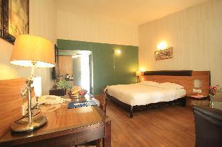 deccan park resort