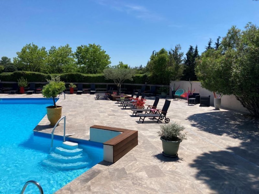 logis les aubuns country hotel