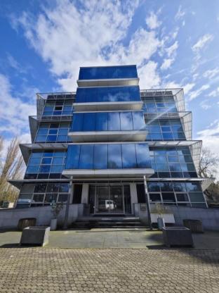 diamond capsule hotel amsterdam south