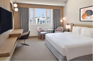 Crowne Plaza Dubai Jumeirah By Ihg,Near Jumeirah Mosque,5 star