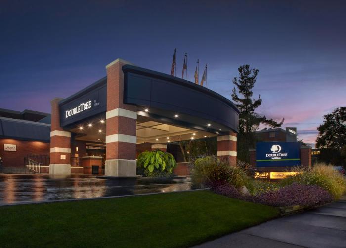 doubletree by hilton akron fairlawn