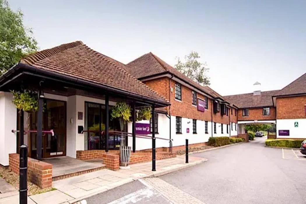 Premier Inn Redhill Reigate,Guildford>>Billingshurst,3 star