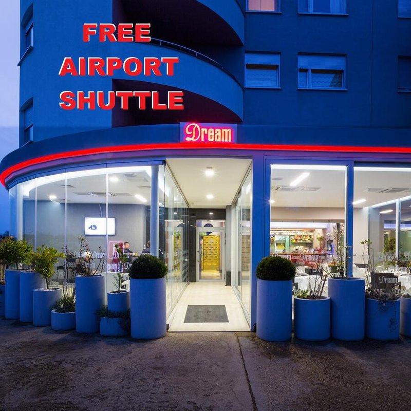 dream hotel