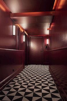 Duo Hotel Lisbon, Curio Collection By Hilton,,4 star