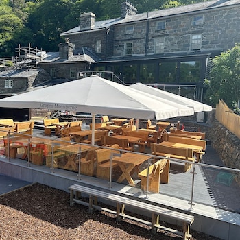 The Grapes Hotel,Blaenau Ffestiniog>>Bangor,3.5 star