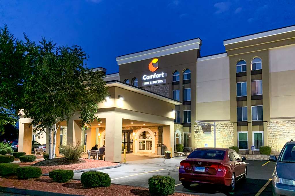 Comfort Inn & Suites East Hartford - Hartford