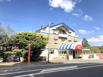 clarendon motel and guesthouse