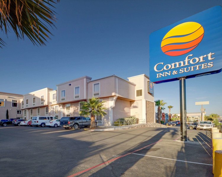 comfort inn and suites i 10 airport