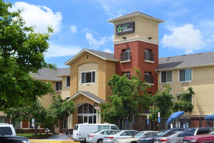 extended stay america suites denver aurora north