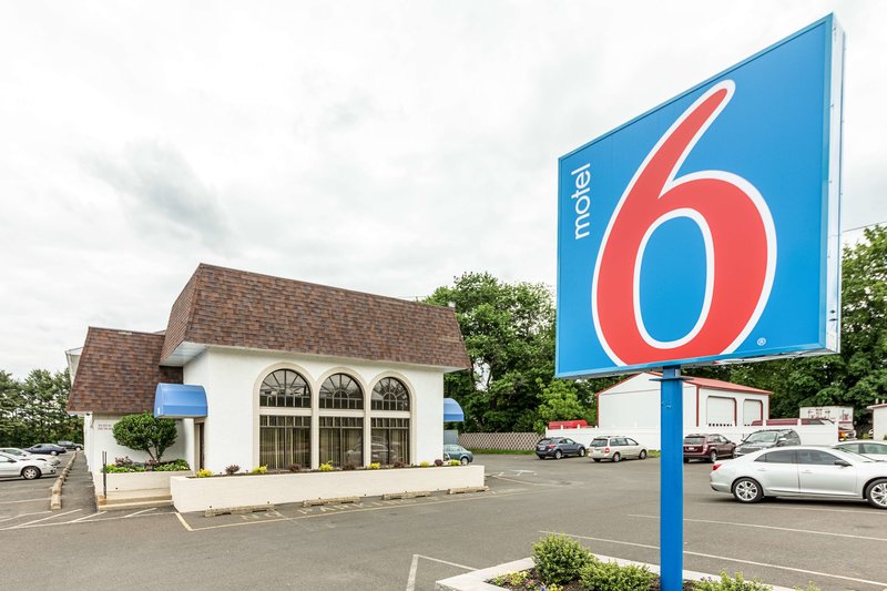 Motel 6 Warminster, Pa,Hatboro>>Bucks County,2 star