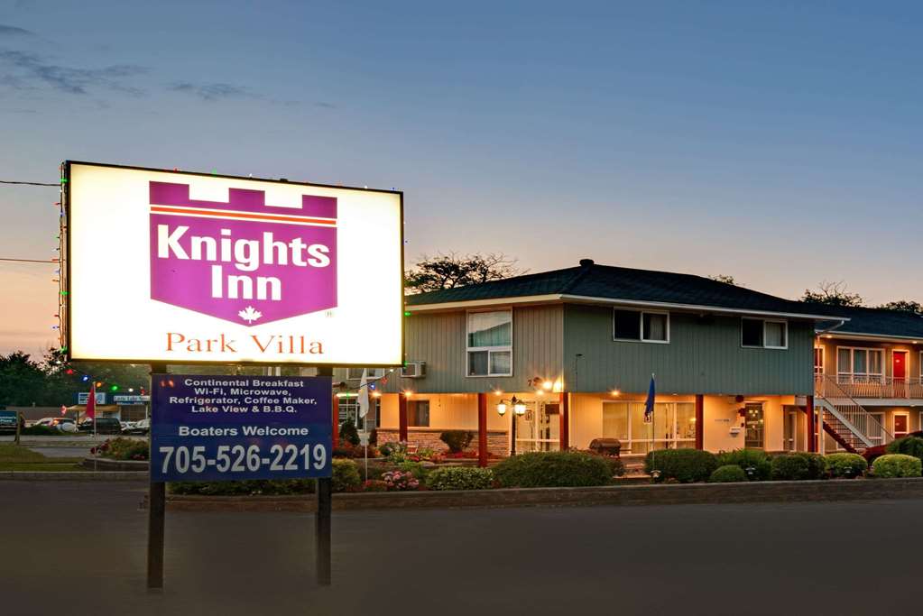 Knights Inn Midland, On,Barrie - Orillia>>Barrie,2 star