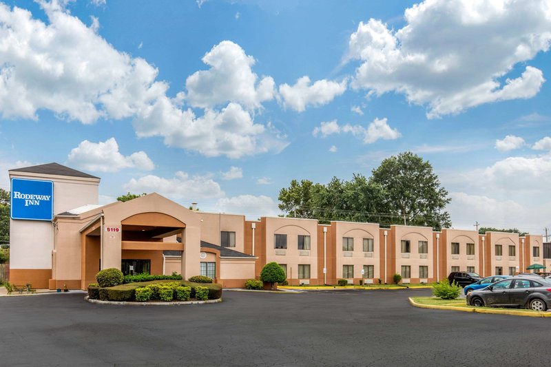Classic Inn By Oyo I- 240 Near Memphis Airport,5119 American Way,2 star