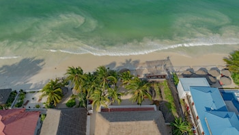ha beach hotel zanzibar