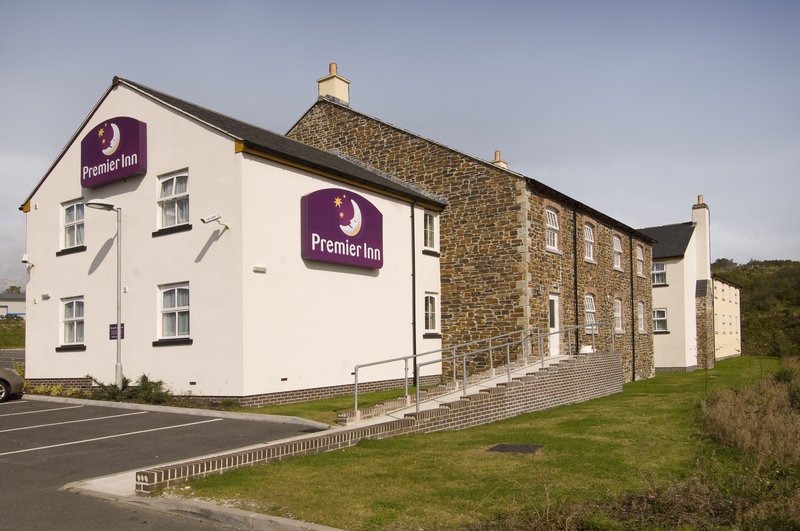 premier inn st austell