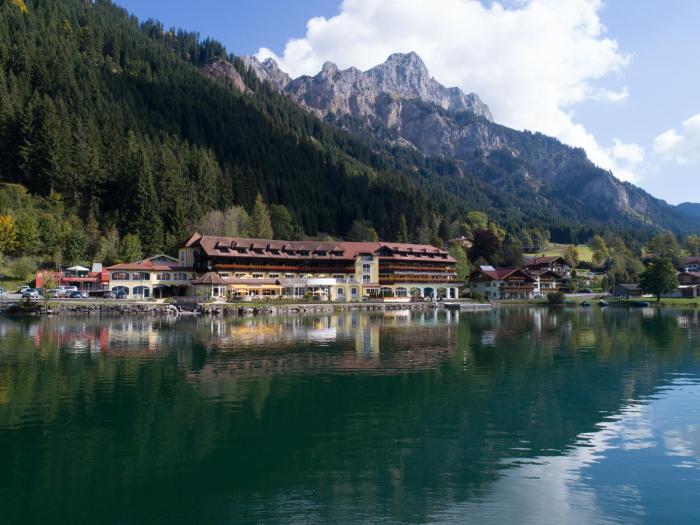 Via Salina - Hotel Am See - Adults Only,Haldensee>>Bavarian Alps,4 star