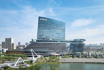 Hilton Changshu,,3 star