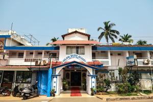 Holiday Beach Resort,Candolim Beach-North Goa,1 star