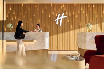 holiday inn and suites vientiane an ihg hotel