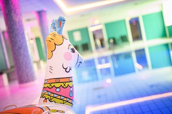 Holiday Inn Luebeck By Ihg,,5 star