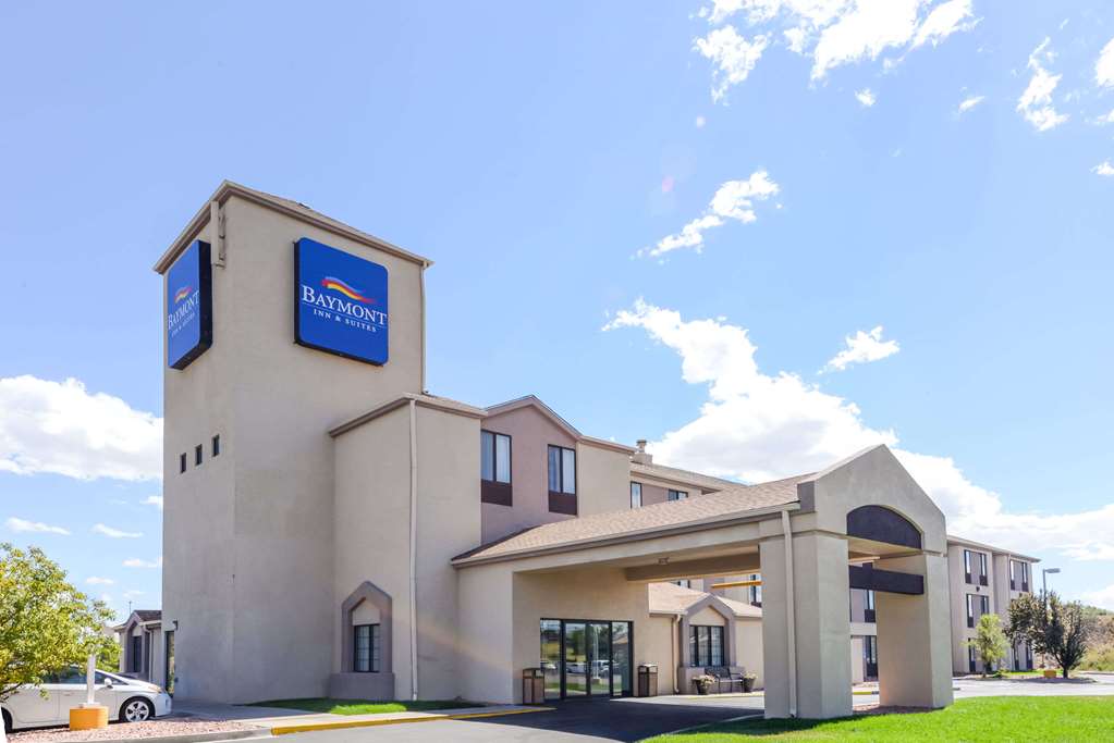 baymont by wyndham pueblo