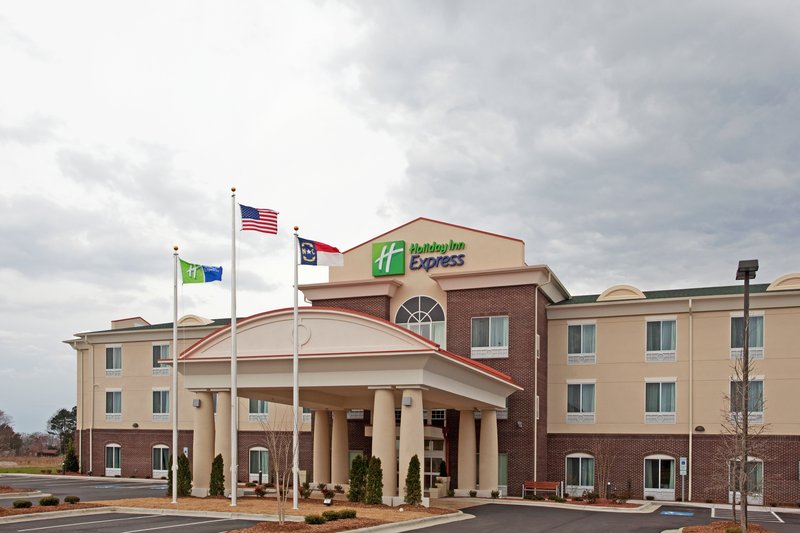 Holiday Inn Express Pembroke, An Ihg Hotel,Pembroke>>Lumberton,3 star