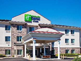 holiday inn express and suites clinton by ihg