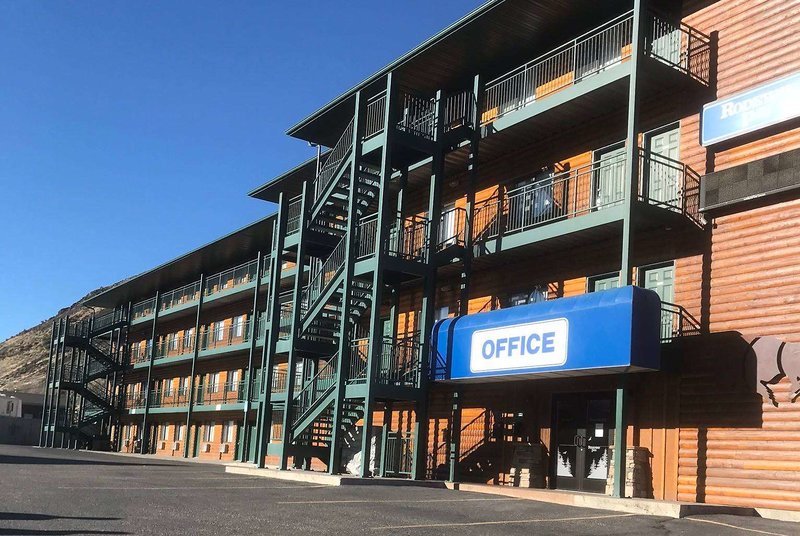 Travelodge By Wyndham Gardiner Yellowstone Park N.,Montana>>Gardiner,2 star