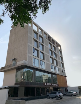 Hotel Grand Nidhivan,,1 star