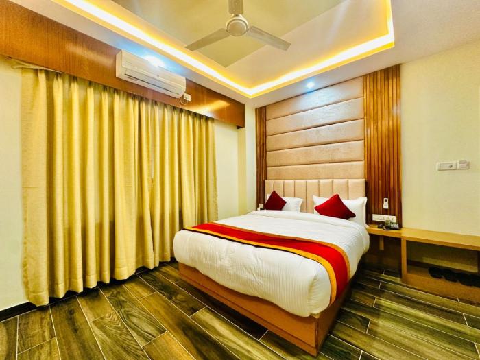 hotel ultra international