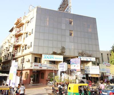 Hotel Neelkanth Inn,Paldi,3 star