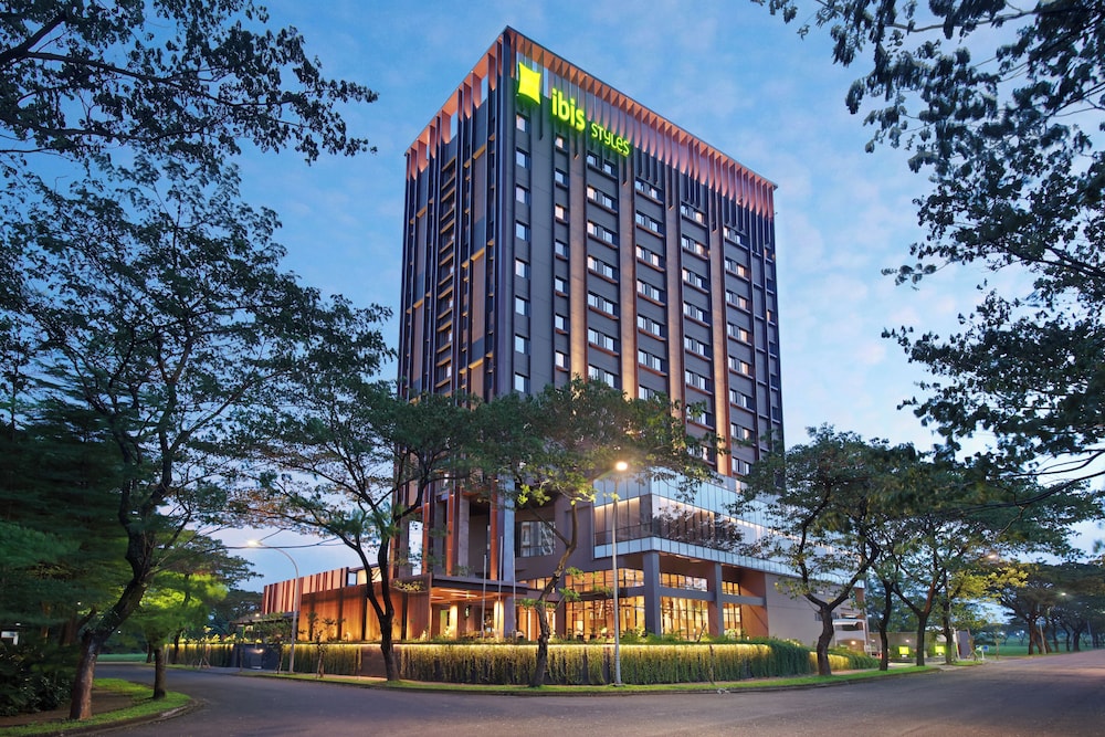 ibis styles serpong bsd city